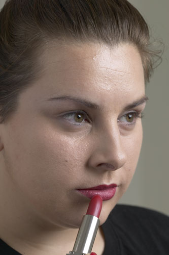 Get the look: Lauren Luke's party lips image 3