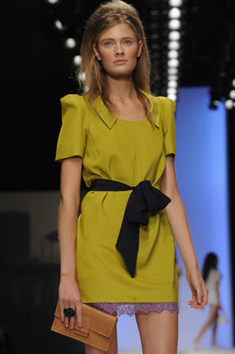 LFW weekend roundup: A model wears Betty Jackson