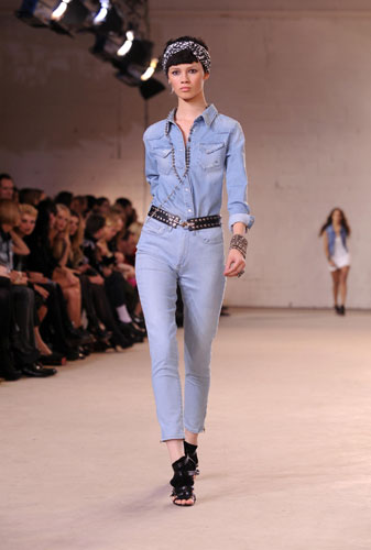 Monday LFW: A model wears Twenty8Twelve 