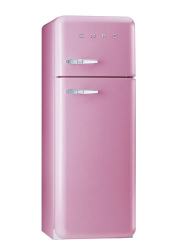 Breast Cancer Awareness: Smeg 50s-style fridge-freezer in pink