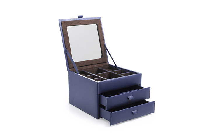 Christmas womens luxury: Dower and Hall leather jewellery box