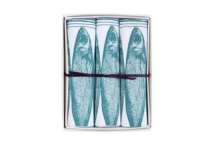 Christmas mens: Christmas gift guide mens: Sardine hanky box