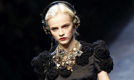 Dolce & Gabbana: Elegance - and modern technology