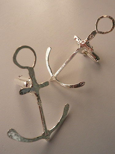Men's accessories: Silver anchor cufflinks