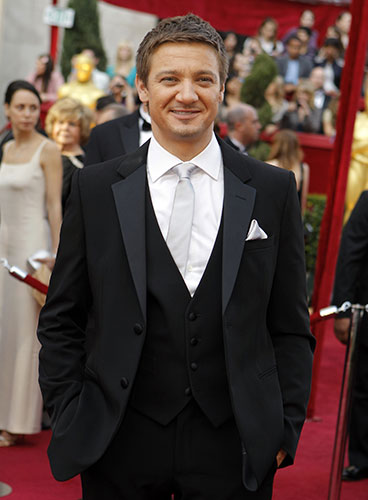 Oscars fashion: Jeremy Renner