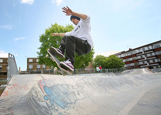 Skateboarding: Chris Oliver skateboarding