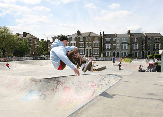 Skateboarding: Daryl Nobbs skateboarding