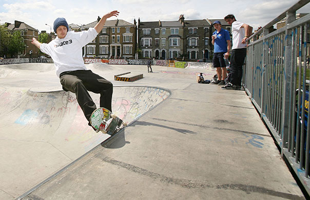 Skateboarding: Chris Oliver skateboarding