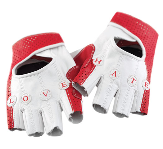 Women's cyclewear: Love/hate gloves