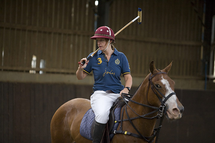 Polo: Indoors