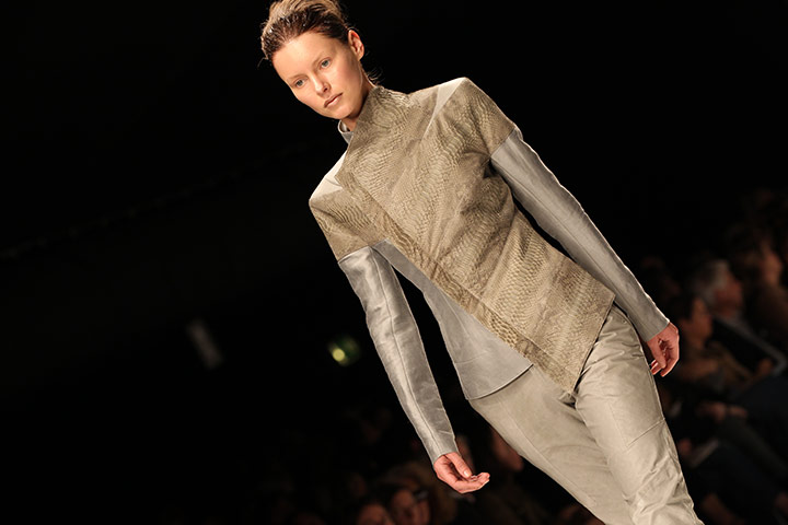 Todd Lynn shots: Todd Lynn shots by Kate Carter