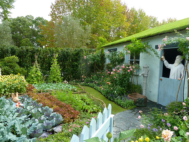 Gardening World Cup: Jonathan Denby, UK