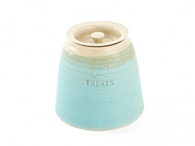 Xmas pets above 20: Dog treat storage jar