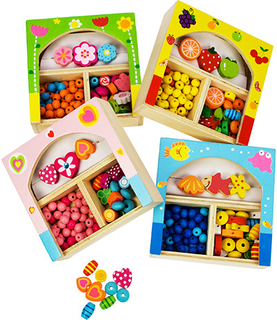 xmas stocking fillers: Mini jewllery kits for kids