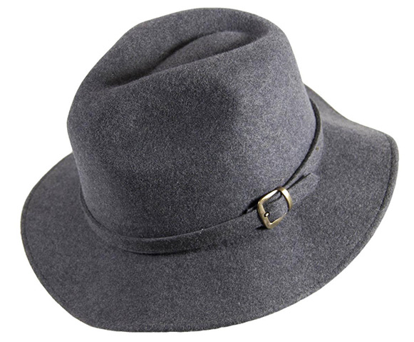 xmas-jewellery-over20: Grey fedora with buckle