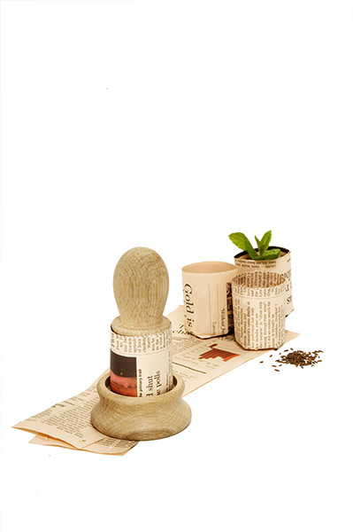 xmas gardens under20: Paper potter