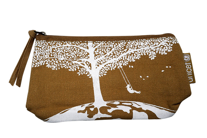 Eco and Charity Christmas: Organic pouch