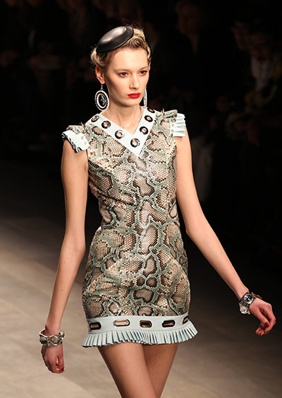 London fashion week Mon: Holly Fulton Catwalk - London Fashion Week