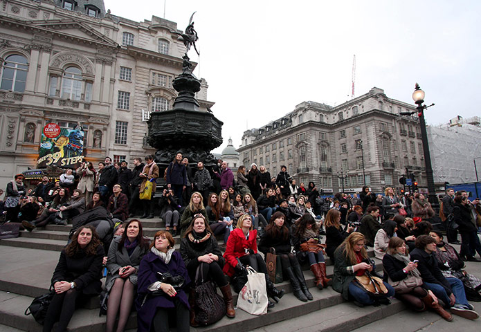 London fashion week Mon: Burberry Screening, London Fashion Week