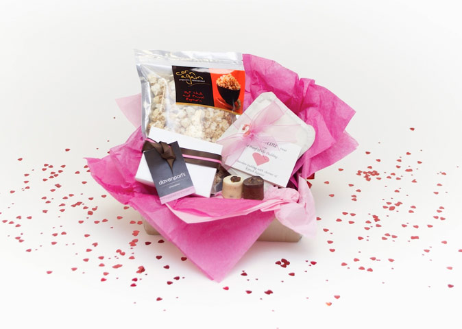 Valentines day gift ideas: Valentines Day hamper