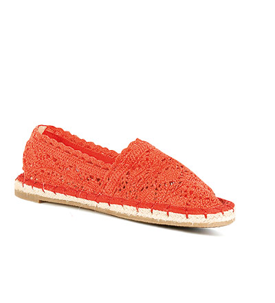 Espadrilles: Red crochet