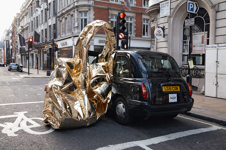 Mulberry 40th birthday: Mulberry 40th: Bayswater balloon