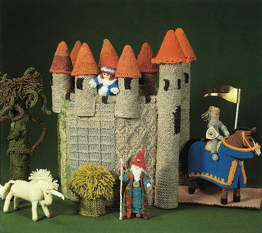 Astounding knits: Knitted castle