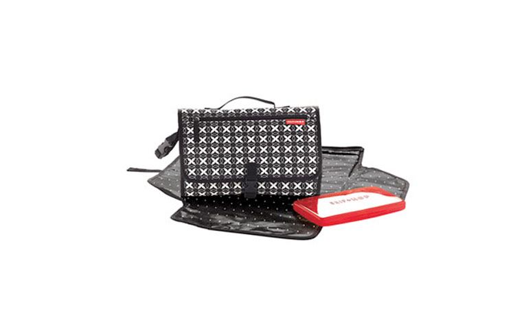 Baby changing bags: SkipHop pronto changing mat