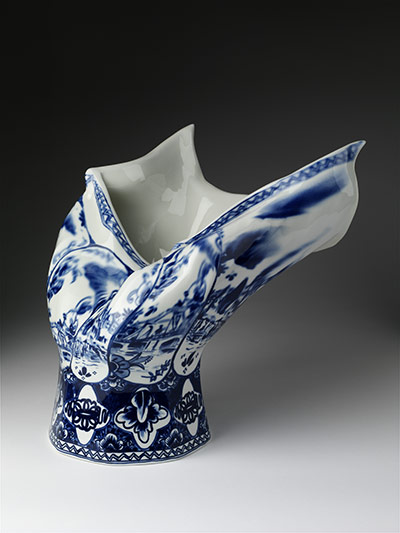 Power of Making gallery: Blow Away by Front Design/De Koninklijke Porceleyne Fles