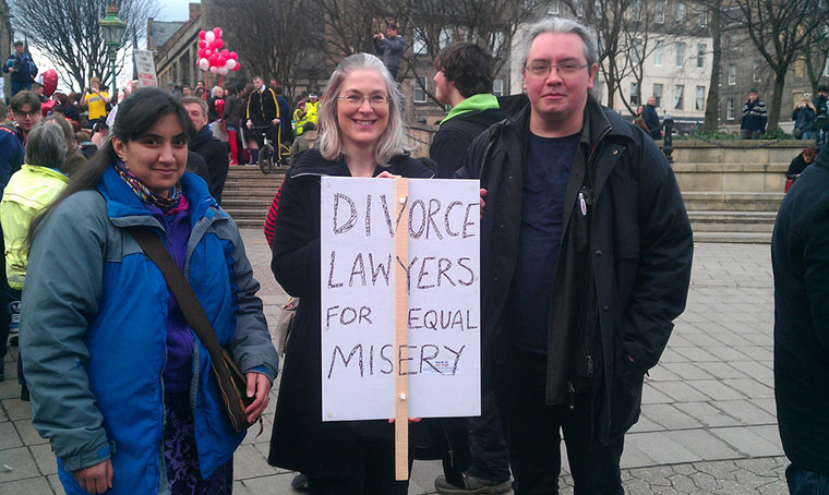 Readers valentines pics: Readers' Valentine's pictures: Demonstration by NickySau