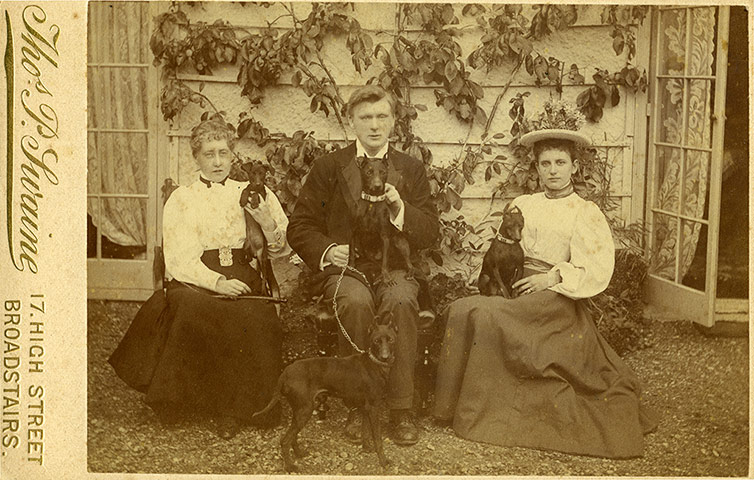 Manchester terriers: La FlecheFleche