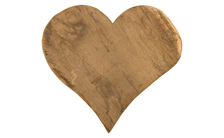 Simple things gallery: Vintage heart cutting board