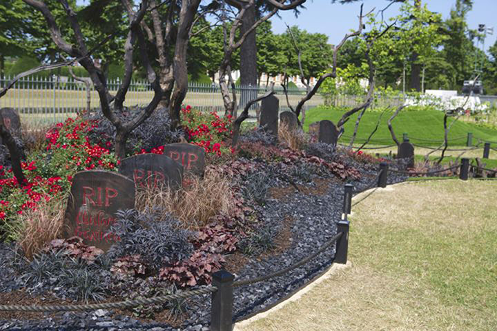 Hampton Court 2013: Hampton Court Palace flower show garden winner Ashes to Ashes 