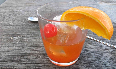 How to mix the perfect old fashioned