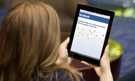 Facebook on iPad