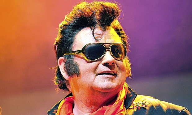 Newsroom's Got Talent: Eamonn Holmes as Elvis Presley