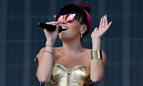 BBC Radio 1 has been rebuked for breaching the broadcasting code with swearing by Lily Allen 