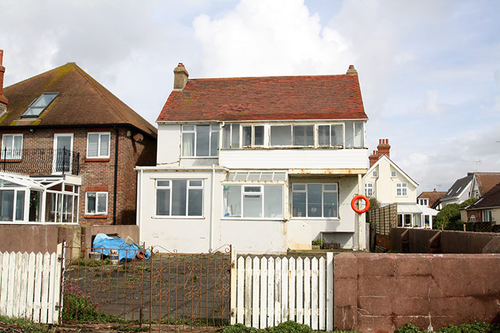 Snooping Around: snooping around in west sussex