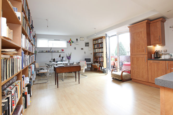 Trading up, trading down: Trading up, trading down - East Dulwich bargain