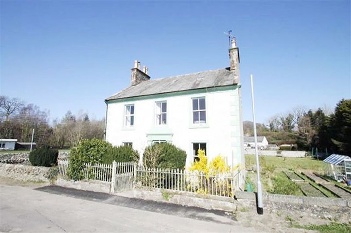 Snooping: Snooping: four-bedroom villa in Creetown