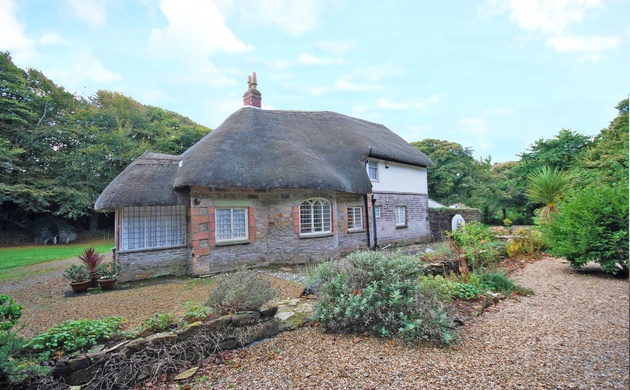 Snooping around in Tehidy, Cornwall