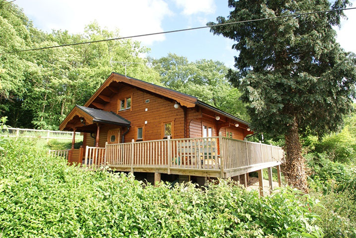 Snooping 261111: Snooping around in Ombersley, Worcestershire