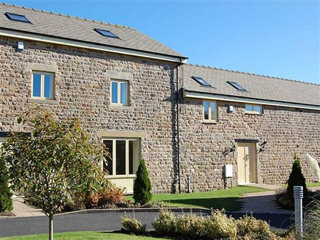 Old and new 9/11/2011: New build in Scorton