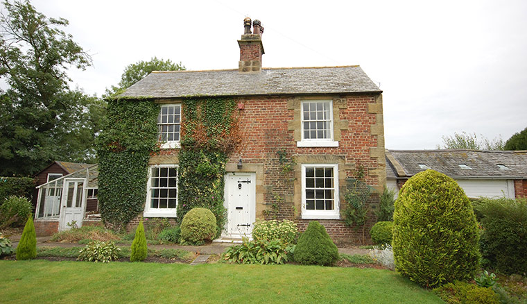 Snooping around 120211: Wreck of the week, Morpeth, Northumberland