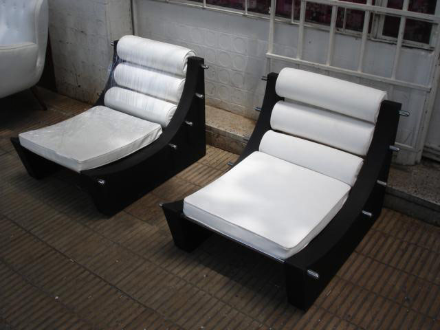 Antiques gallery 10.03: Antique chairs