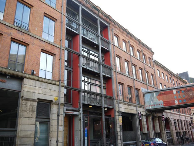 Snooping around 260311: Snooping around in Manchester