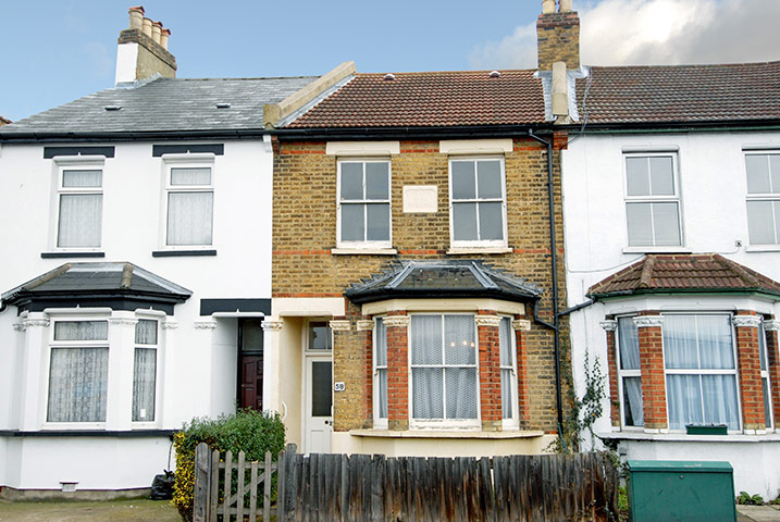 Snooping around 050311: Snooping around in Bromley, Greater London