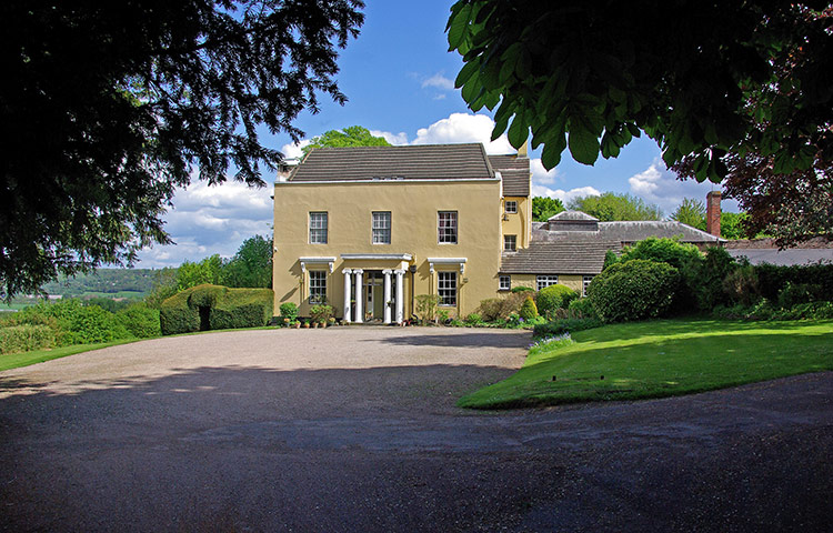 Trading places 060411: Dream home in Pencraig, Herefordshire