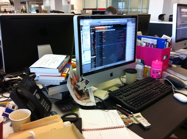 FlcikrDesk gallery 010711: My workspace Flickr group