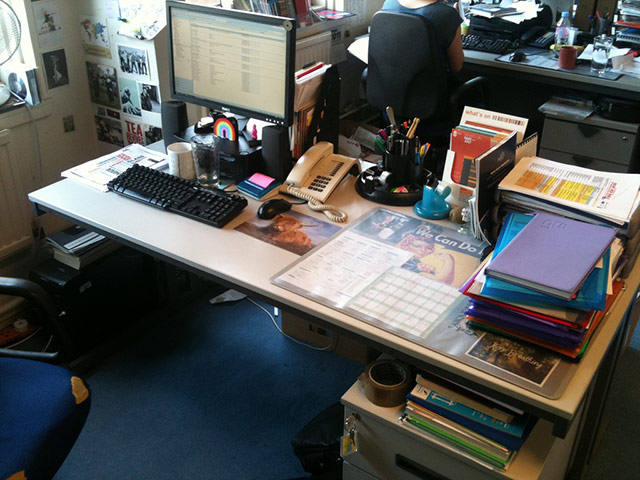 FlcikrDesk gallery 010711: My workspace Flickr group